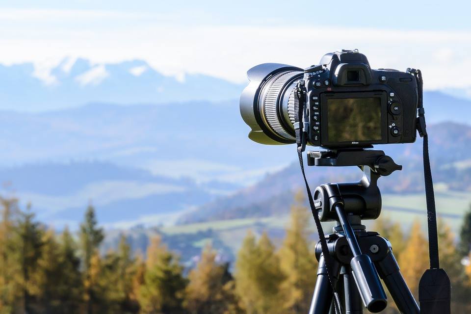 A világ, ahogy én látom - Digitális pillanatok XVI. Komárom-Esztergom Vármegyei Fotópályázat